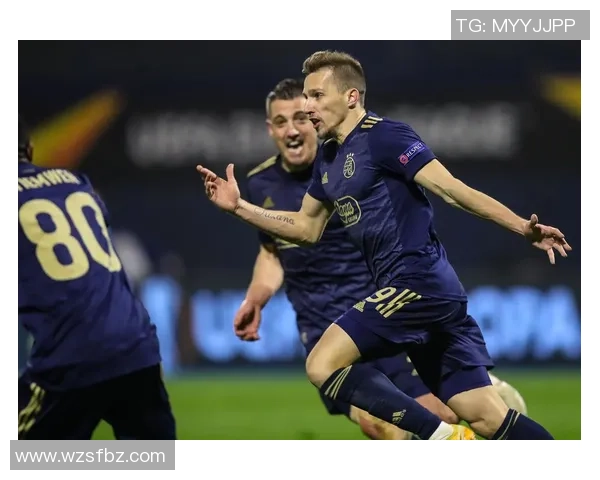 AC米兰友谊赛大胜热刺帽子戏法引发全场热烈反响战术分析揭秘 AC米兰友谊赛大胜热刺帽子戏法引发全场热烈反响战术分析揭秘